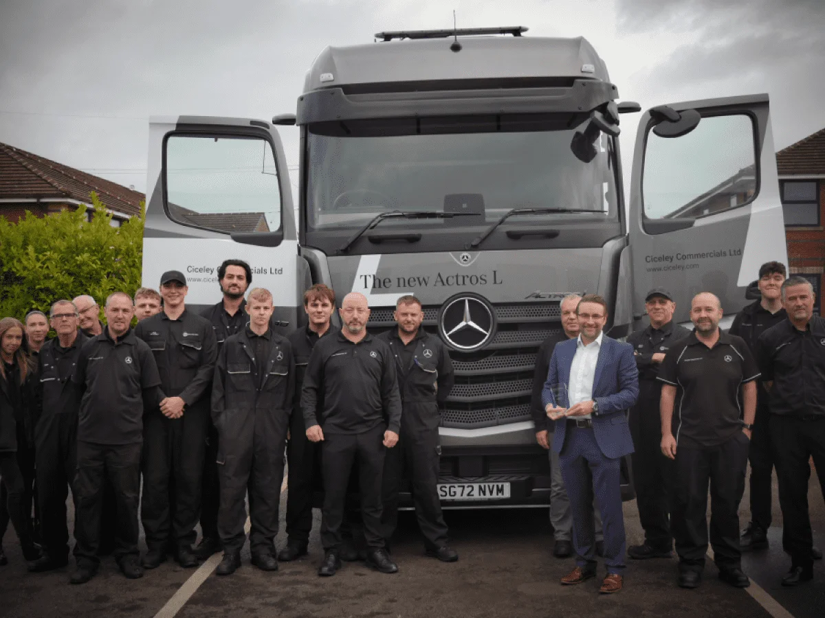 Ciceley Aftersales team win award