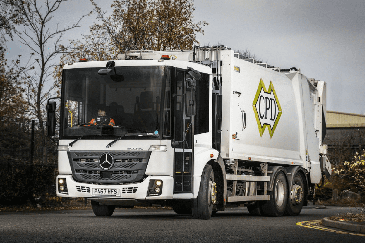 CP-Davidson-shifts-to-a-new-gear-with-Mercedes-Benz-Econic-gallery-02