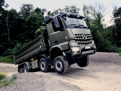 Mercedes Truck