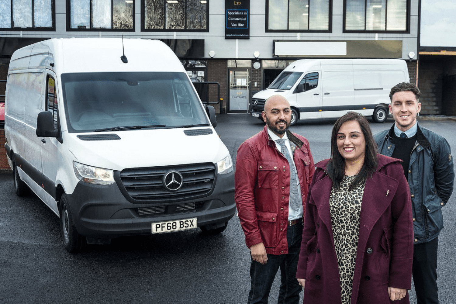 Van-thieves-thwarted-by-Mercedes-PRO-connect-gallery-03