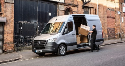 Courier  Mercedes-Benz Vans