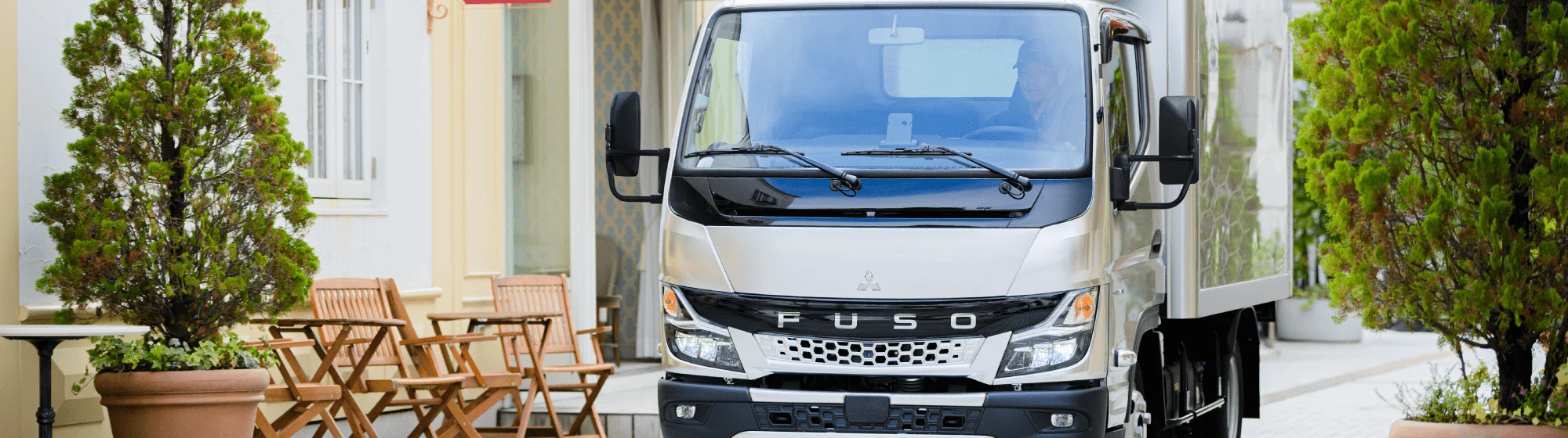 FUSO truck