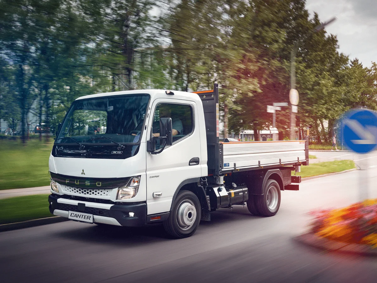 FUSO Canter
